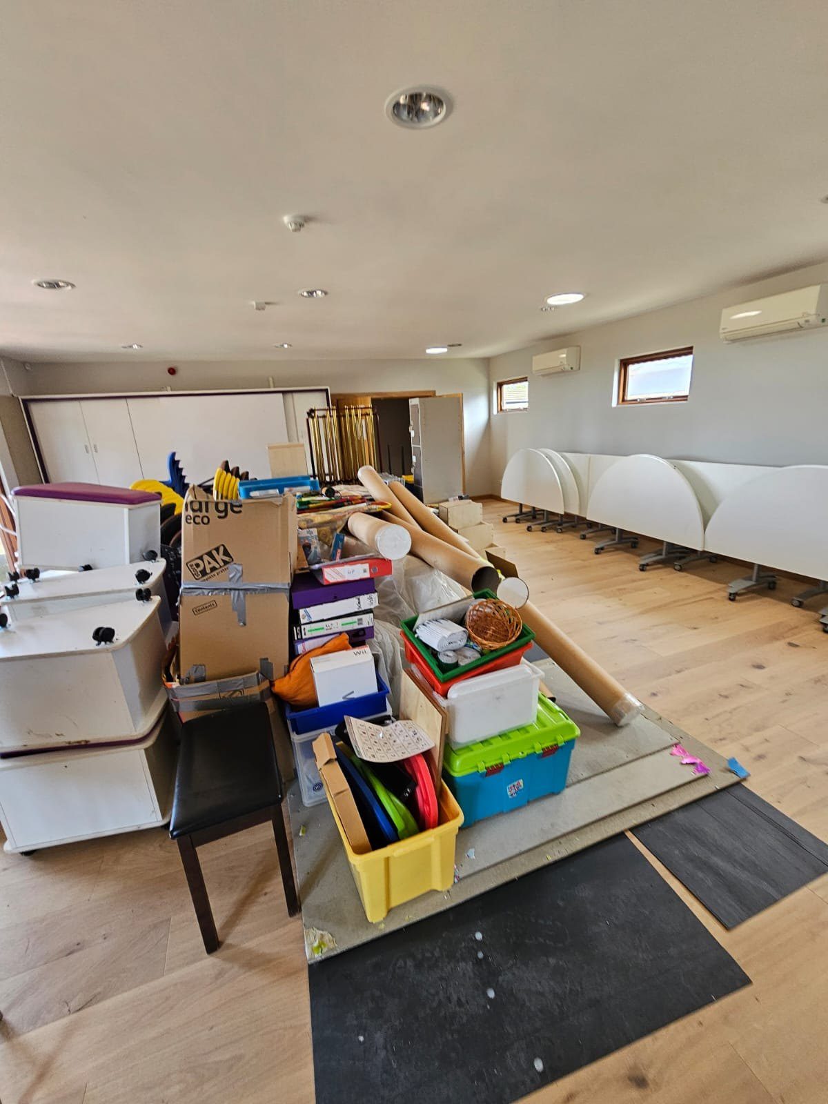 Packing Boxes & Contents Moves on site