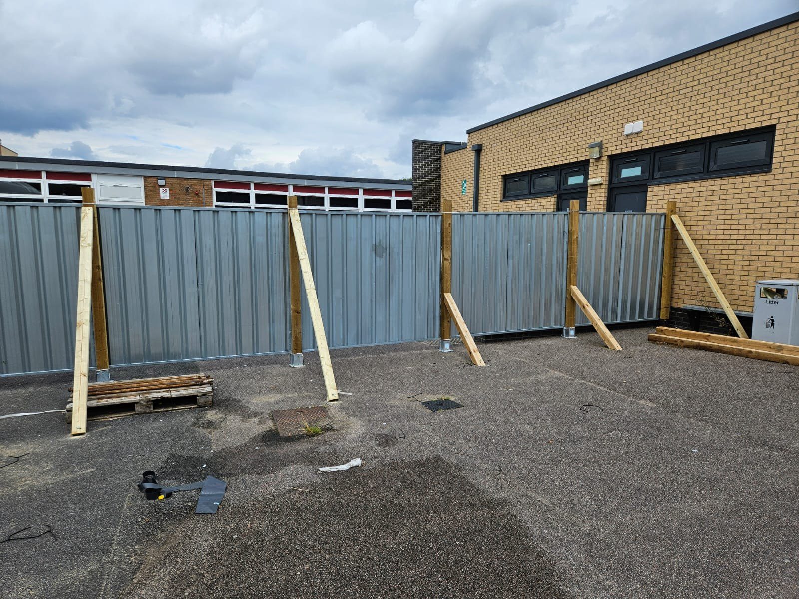 Heras & Pedestrian Fencing on site